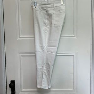 J. Jill Authentic Fit Slim Ankle Stretch White Denim Jeans 16P Petites